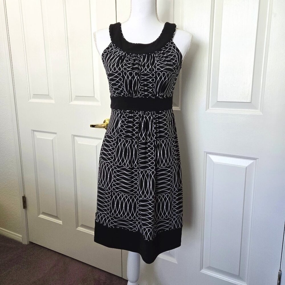 Enfocus Studio Black & White Pleated Sleeveless Midi Dress Size 4